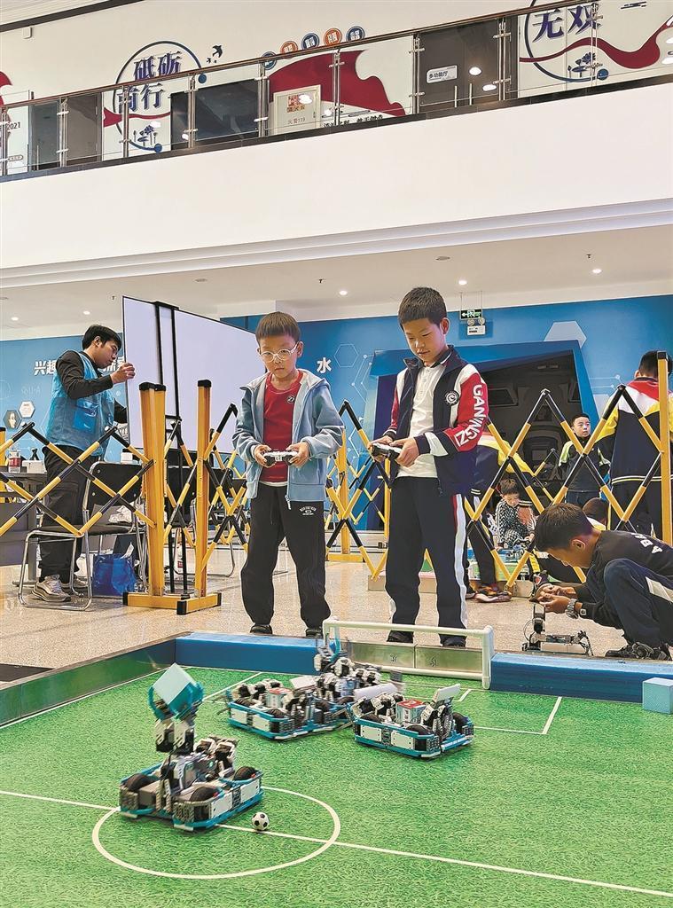 开云APP下载-关于科技赋能青少年篮球训练，智能穿戴设备全面普及的信息