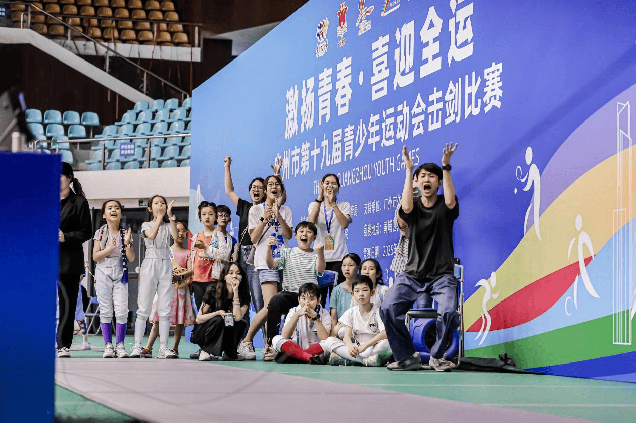 开云在线-包含赛事组织服务规范化，确保比赛顺利进行与观众体验的词条