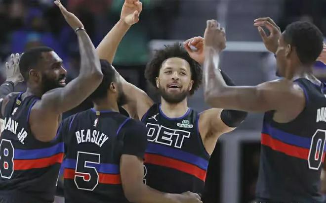 包含逆转奇迹!底特律从落后20分到胜利的词条 包含逆转奇迹!底特律从落后20分到胜利的词条