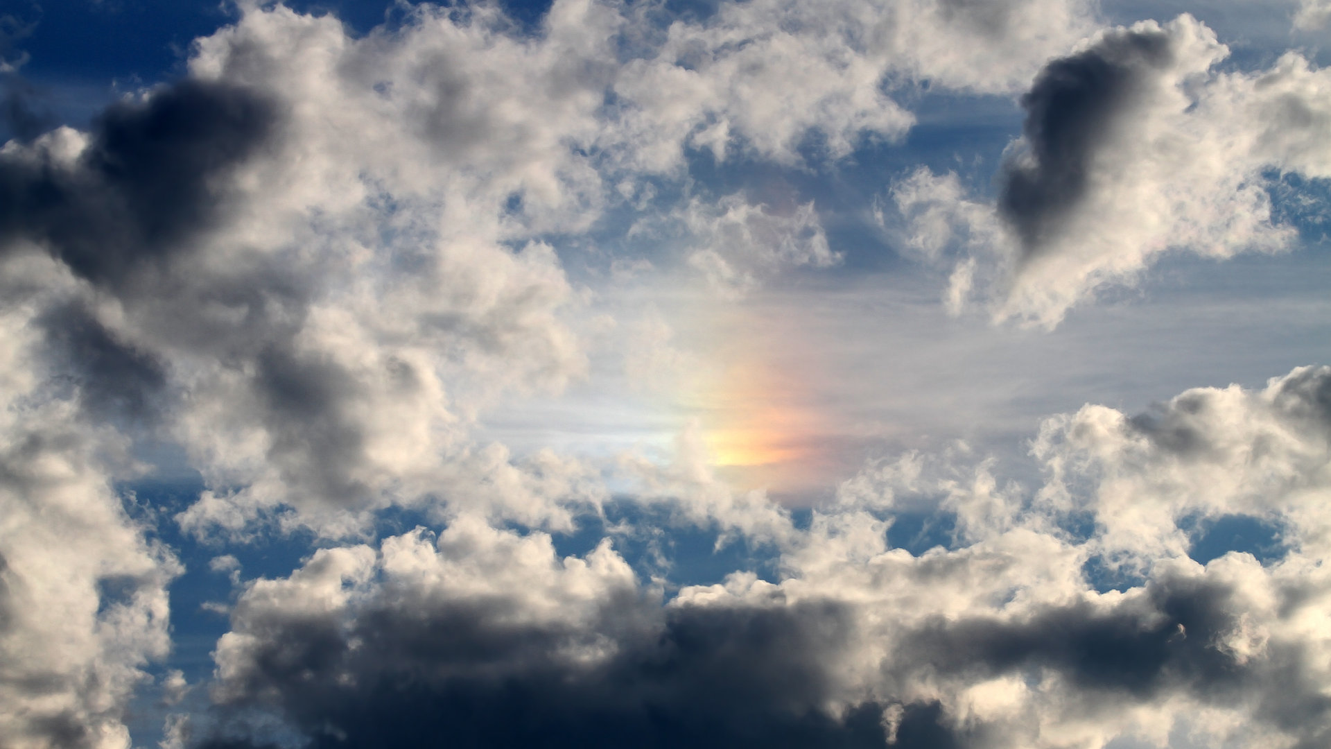 热刺逆转获胜,继续保持领先优势,热刺首发